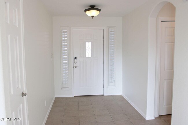 Building Photo - 6027 Becca Dr