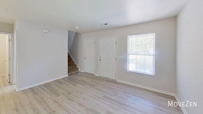 Building Photo - 1205 Ricochet Dr