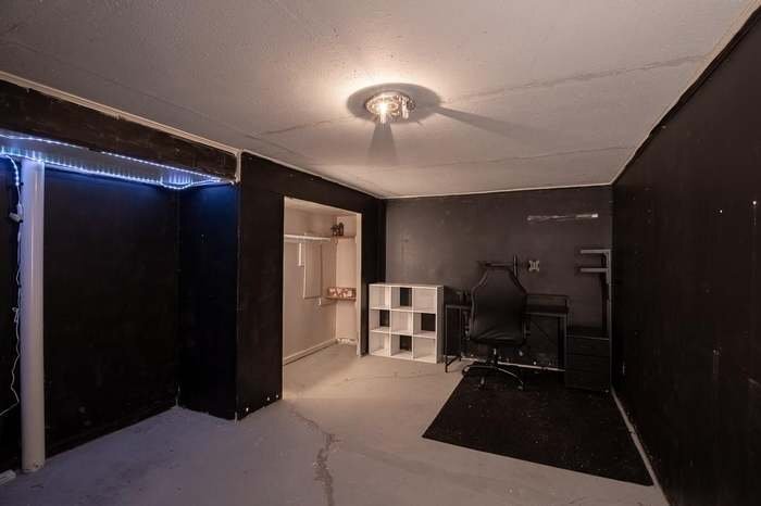 Building Photo - 7704 E 50th Terrace