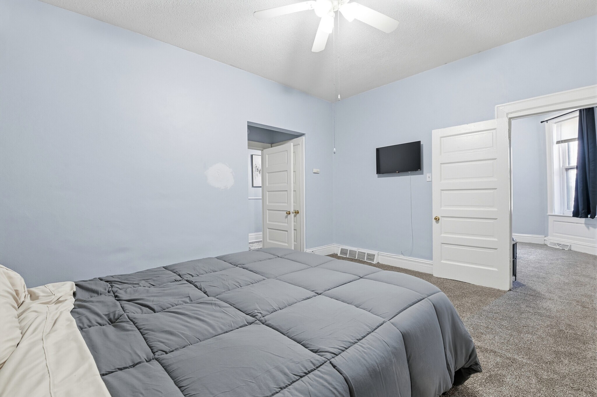 Building Photo - 2711 Allen Ave