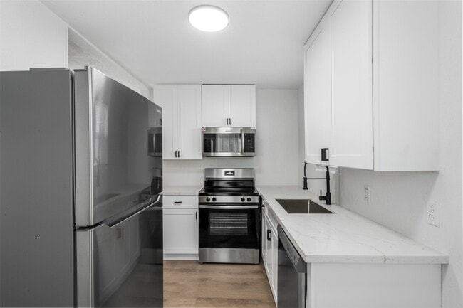 Building Photo - 3614 Billingsley St