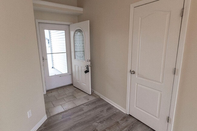 Building Photo - 4203 Spring Cress Dr