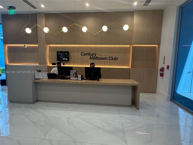 Building Photo - 7825 NW 107th Ave