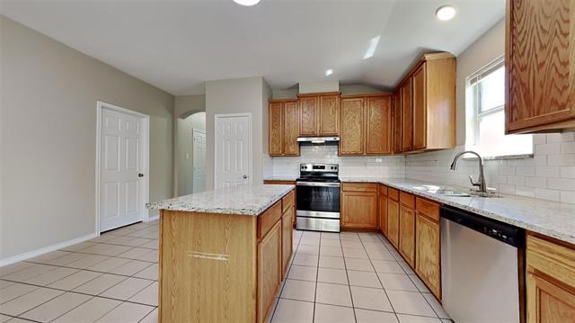 Building Photo - 6901 Whitestone Dr