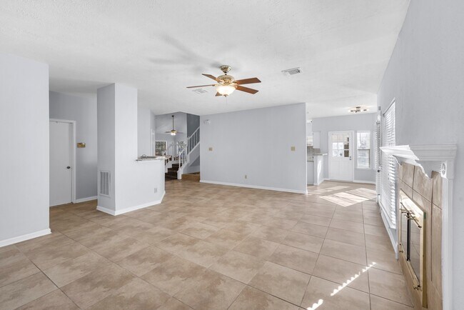 Building Photo - 4322 Palmer Plantation Dr