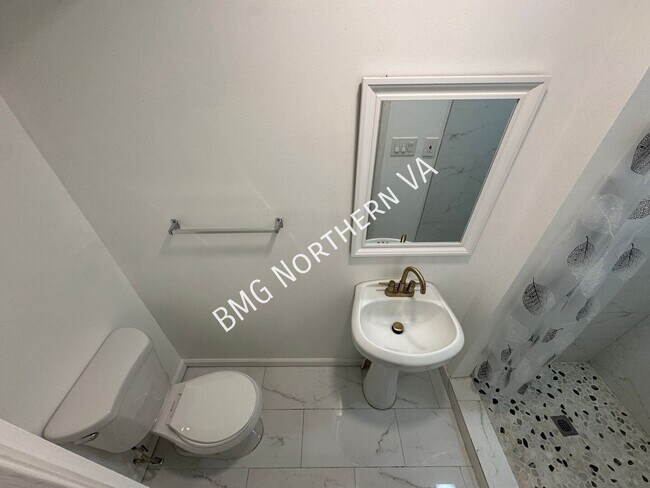 Building Photo - 2177 White Cornus Ln