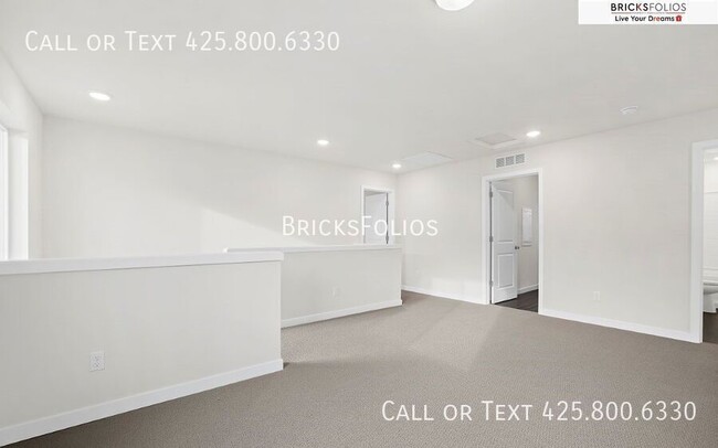 Building Photo - 5115 86th Ave NE