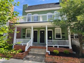 Building Photo - 615 N 32nd St