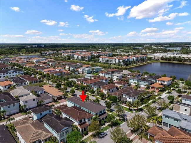 Building Photo - 1127 Faulkner Ter