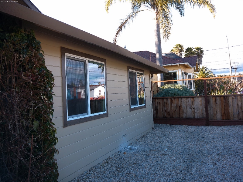 Building Photo - 711 Cayuga St