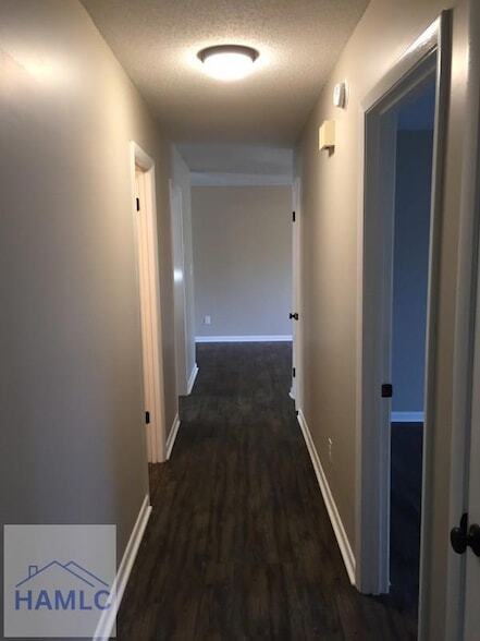 Building Photo - 380 Howard Rd