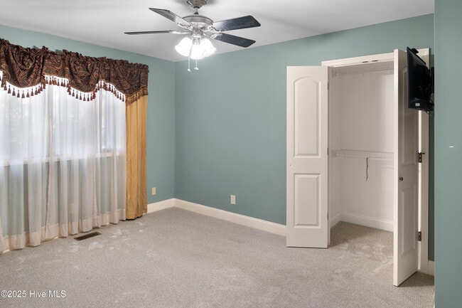 Building Photo - 426 Loblolly Dr