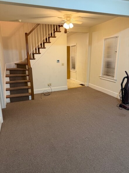 Building Photo - 2249 N Main St