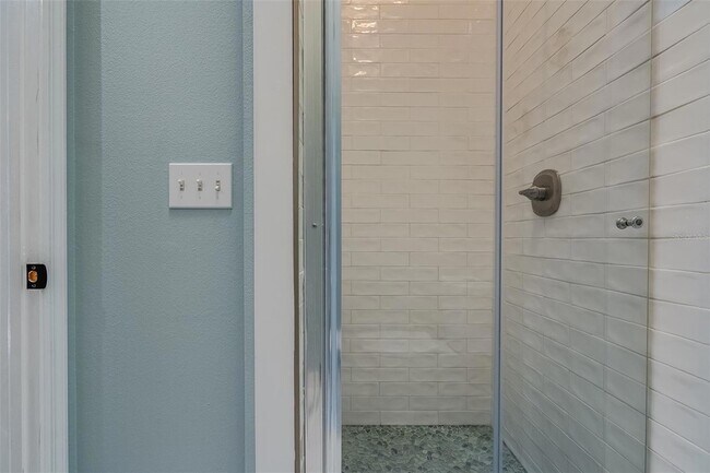 Building Photo - 508 Garland Cir