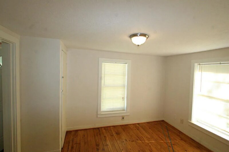 Building Photo - 4506 Hershe St