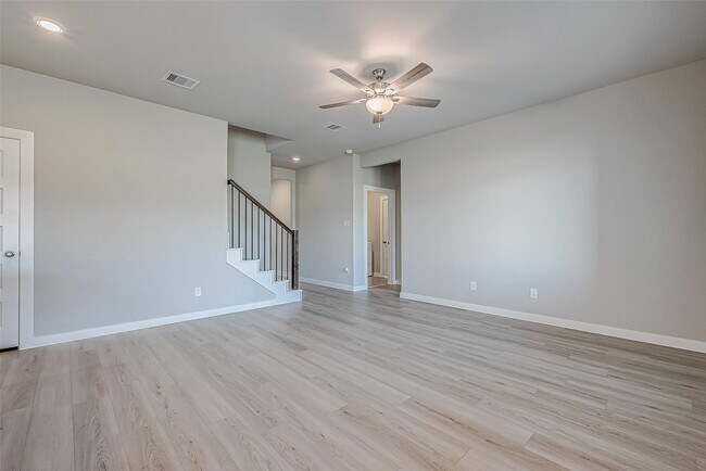 Building Photo - 6335 Buffalo Bnd Ln