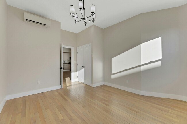 Building Photo - 3605 Bergenline Ave