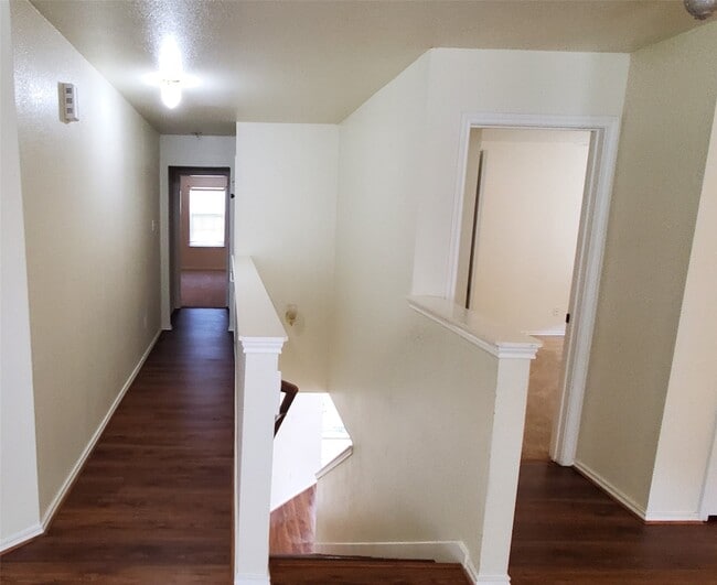 Building Photo - 7903 Chatham Springs Ln