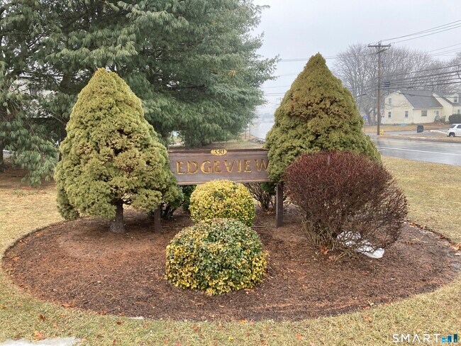 Building Photo - 330 Short Beach Rd