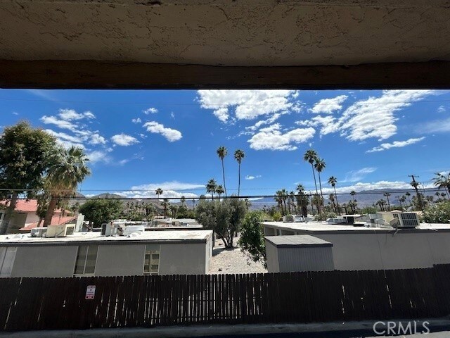 Building Photo - 74533 Sagebrush Dr