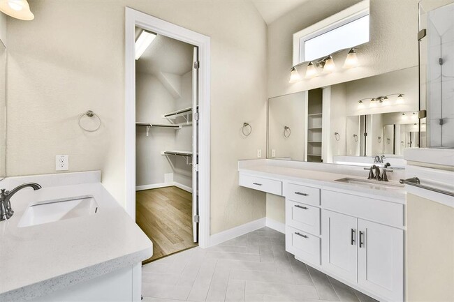 Building Photo - 505 Faith Dr
