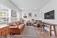 Building Photo - 14803 Retreat Blvd