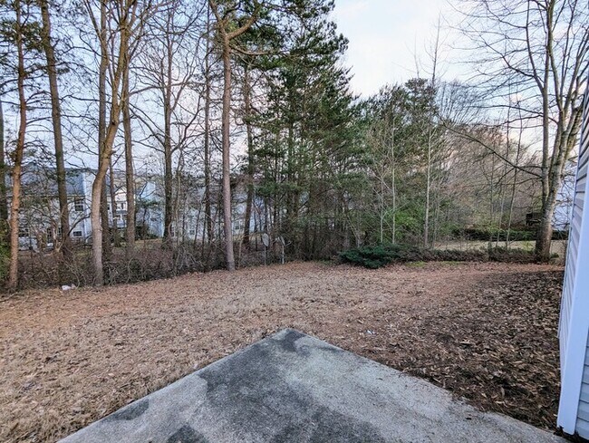 Building Photo - House 3 beds 2.5 baths