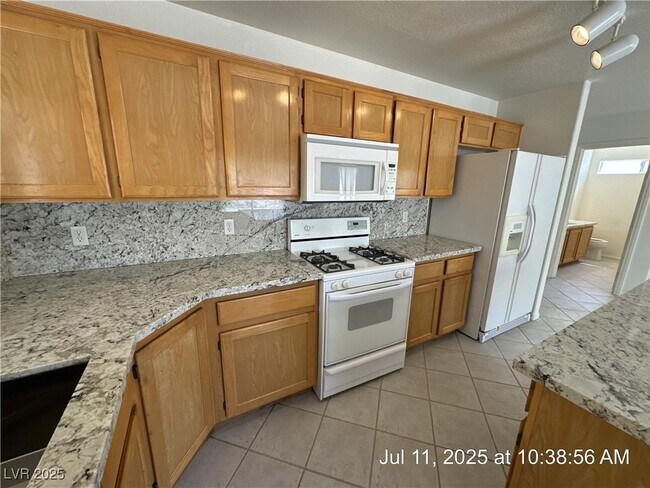 Building Photo - 10229 Abano Ct