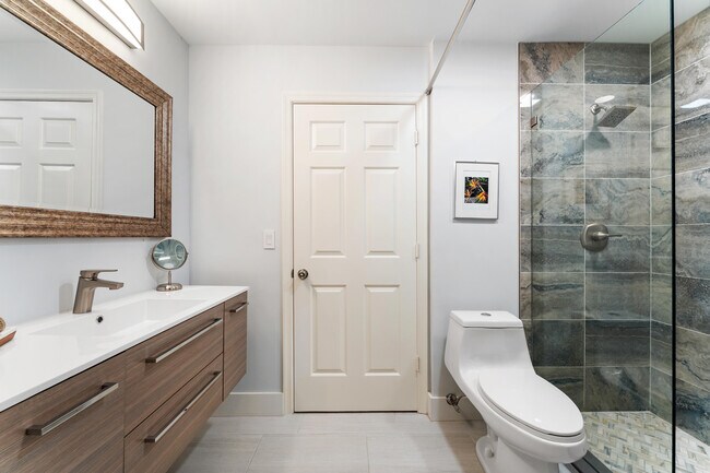 Building Photo - 403 Sea Oats Dr