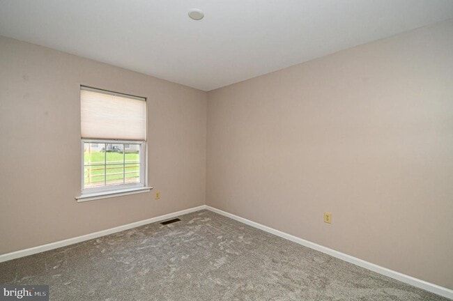 Building Photo - 1055 Balley Dr