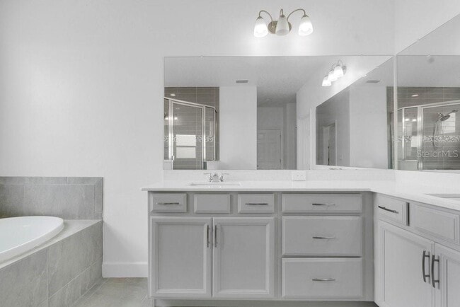 Building Photo - 6214 Sea Amber Ln