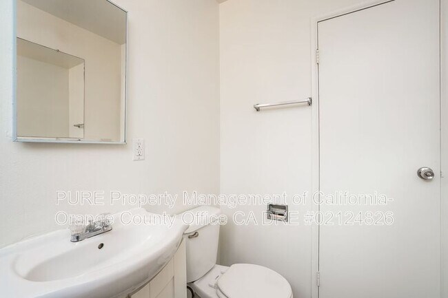 Building Photo - 8542 Orinda Cir