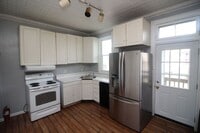 Building Photo - 3010 Guilford Ave