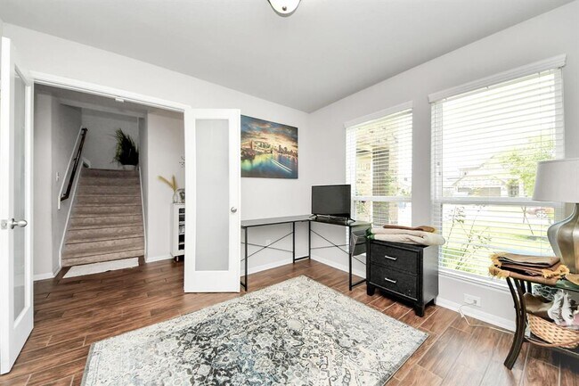 Building Photo - 2643 Ridgeback Dr