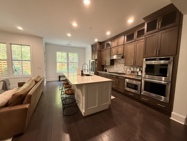 Building Photo - 304 Sonatina Ter