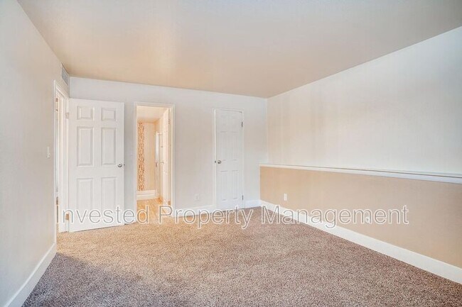 Building Photo - 7275 S Xenia Cir