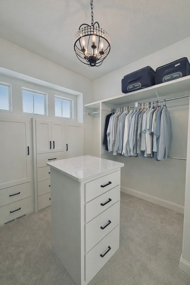 Building Photo - MUST SEE!  Gorgeous - Fully Furnished - New Construction Home in Delano.  No Detail Left To Be De...