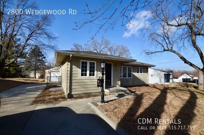 Building Photo - Lovely Des Moines Ranch