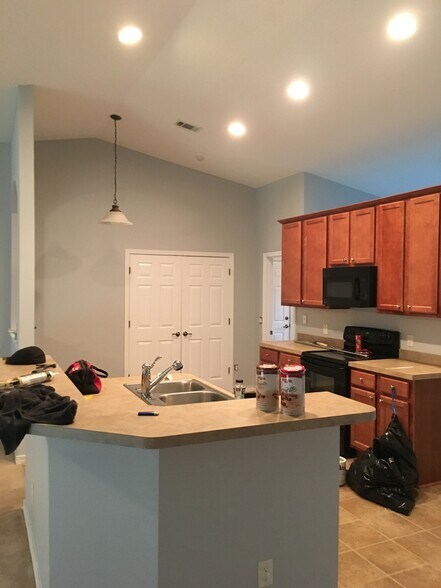 Kitchen/Breakfast area. - 227 Woodsong Drive