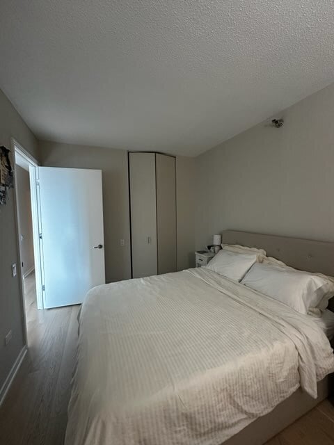 Building Photo - 400 N La Salle Dr