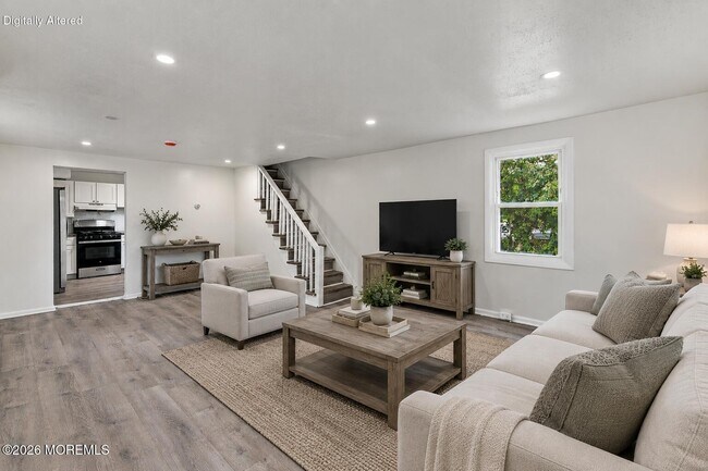 Building Photo - 1310 Summerfield Ave