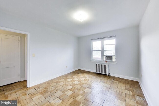 Building Photo - 1720 N Quinn St