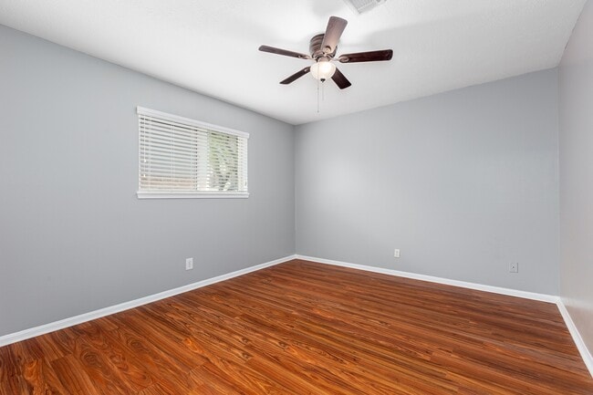 Building Photo - 5502 Forest Timbers Dr