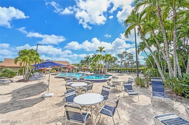 Building Photo - 83 Glades Blvd