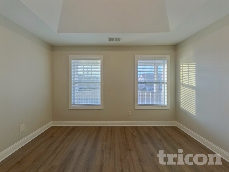 Building Photo - 428 Castlebury Ct