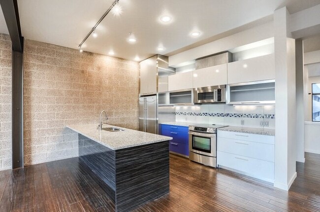 Building Photo - 11542 Colony Row