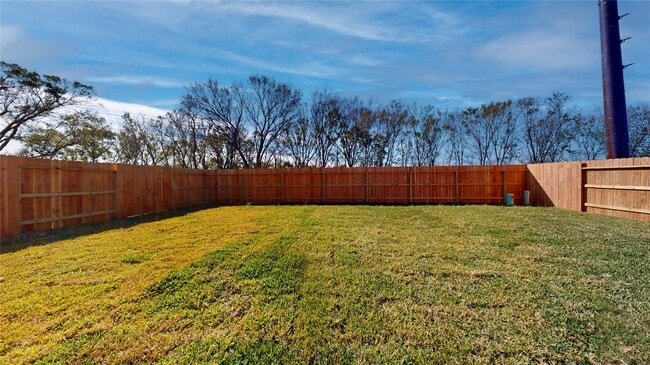 Building Photo - 1634 Birch Wood Dr