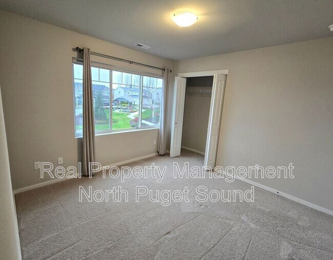 Building Photo - 28215 64th Ct NW