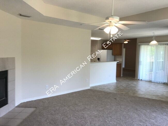 Building Photo - 2642 Hidden Creek Dr