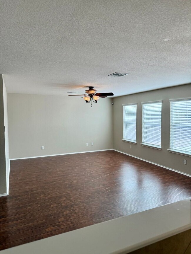 Building Photo - 5704 Drystone Ln